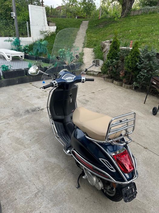 Vespa Sprint 50cc, fara permis cat.B sau AM