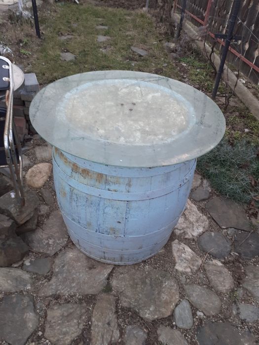 Masa de gradina din butoi sau bar