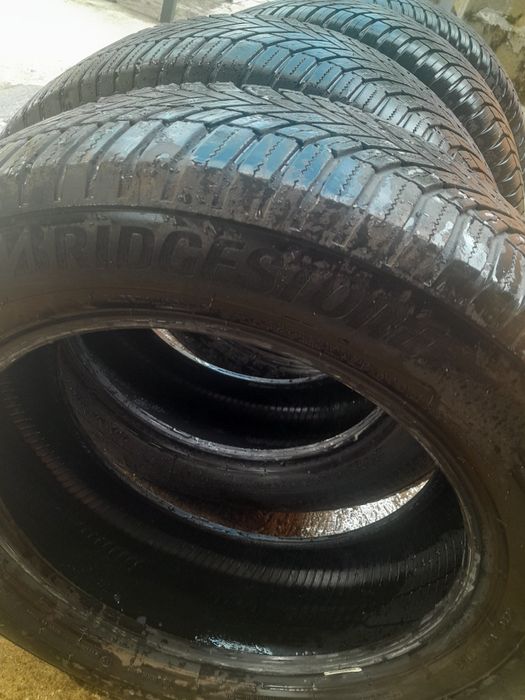 225 60 17 Bridgestone всесезонни дот 22г