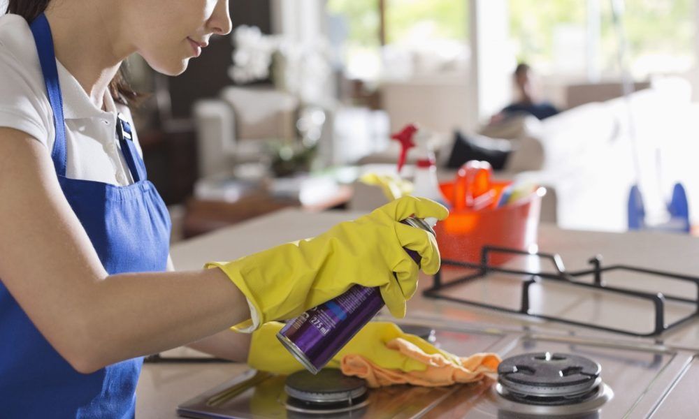 Uborka: kvartira,ofis,bino,hovli va boshqa uborka qilib berish xizmati