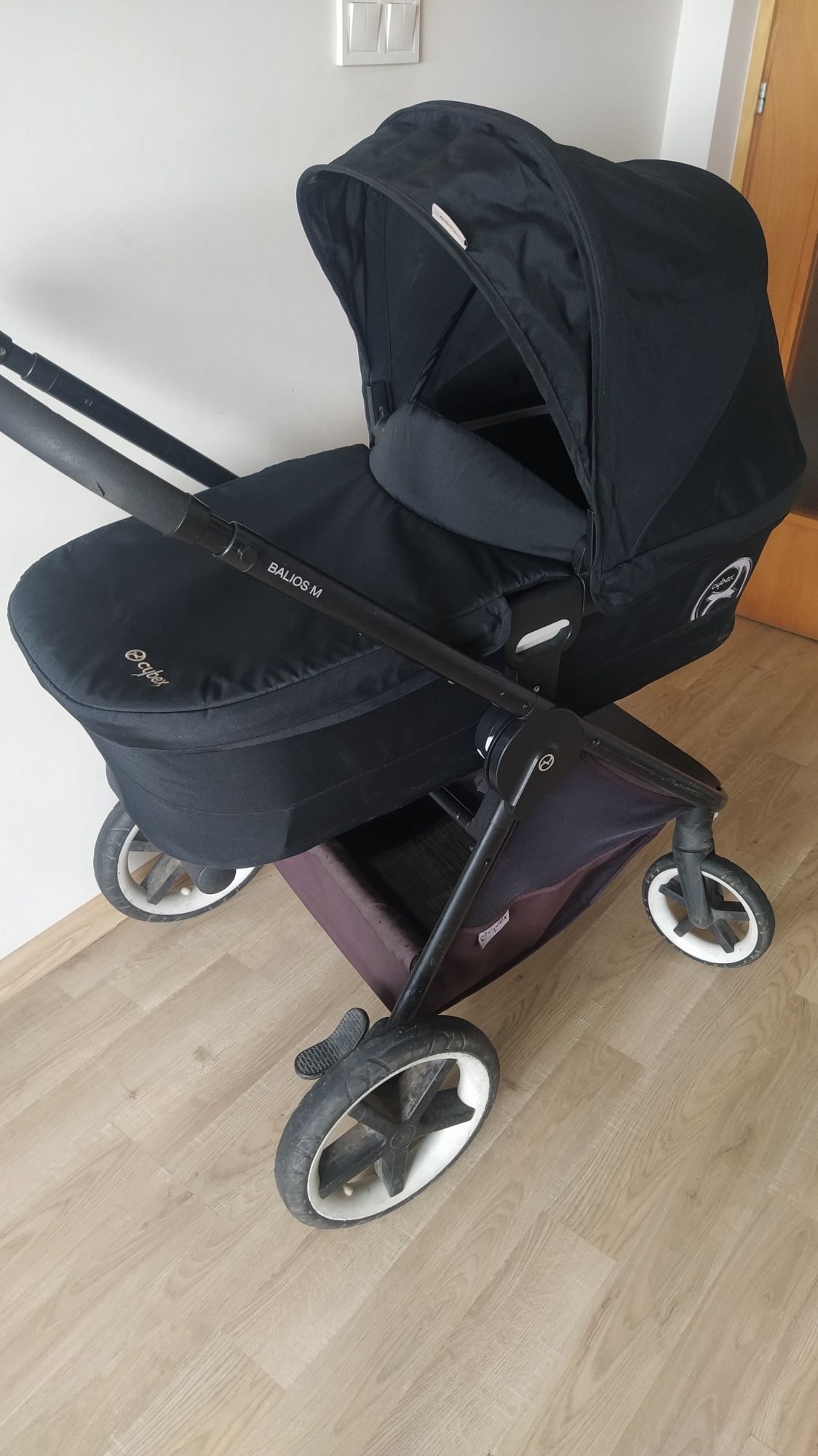 Комбинирана количка Cybex Balios М - пълен комплект + куп екстри