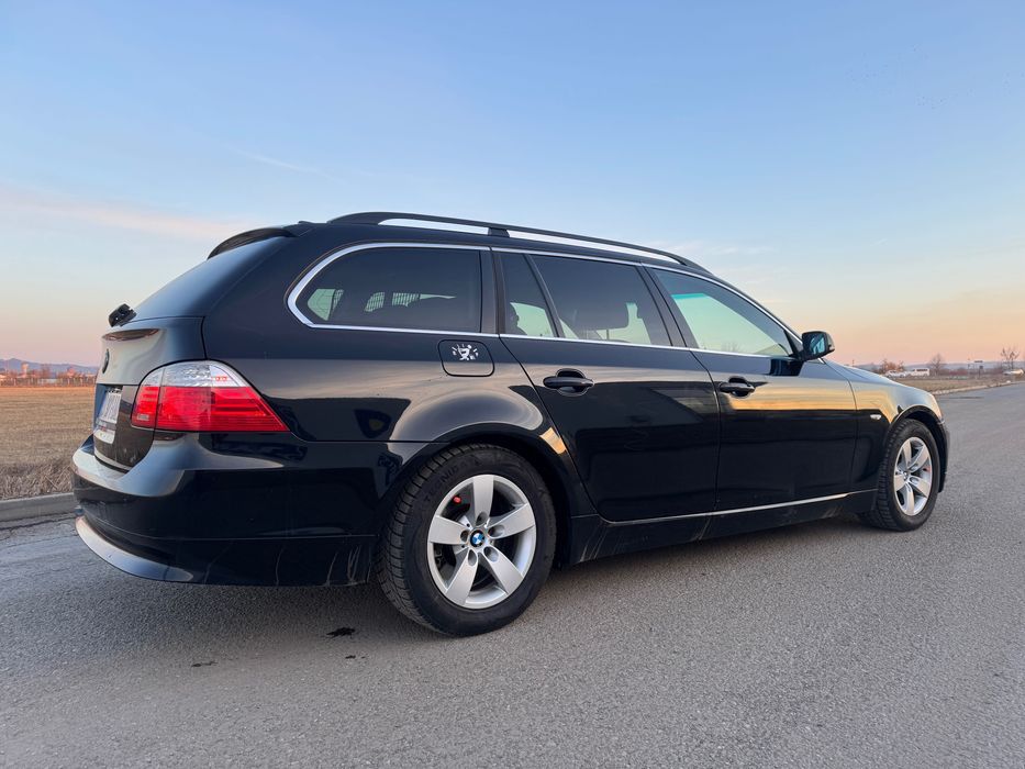 Vând bmw 525 touring