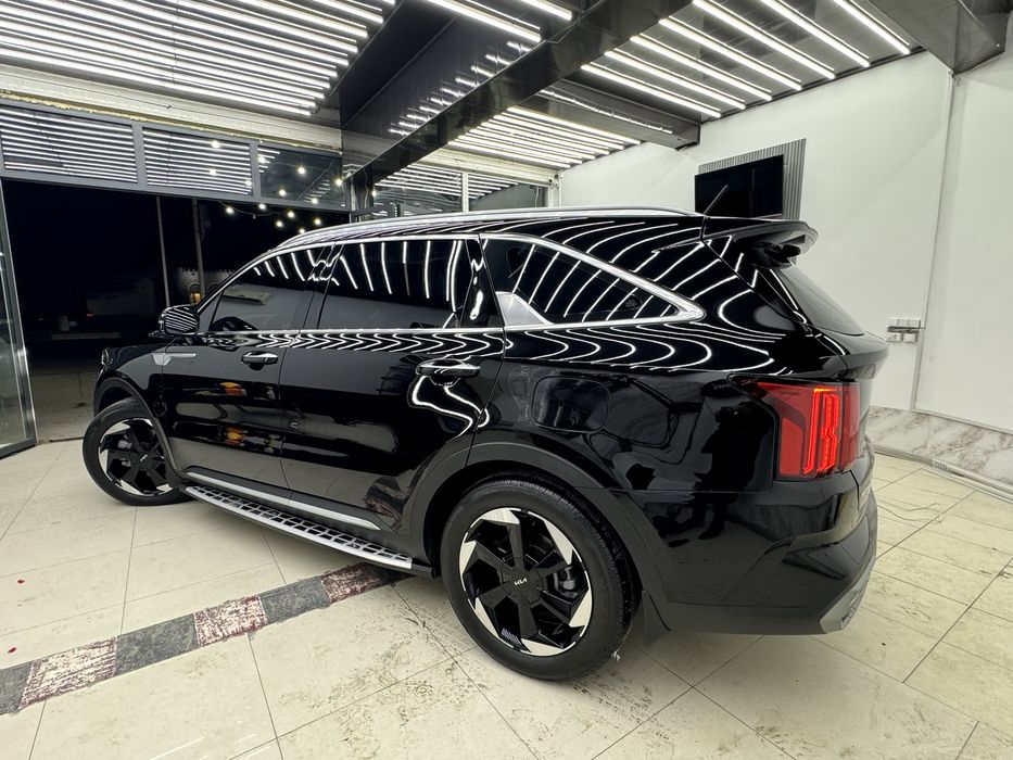 Kia Sorento 2023-yil Toza Sotiladi