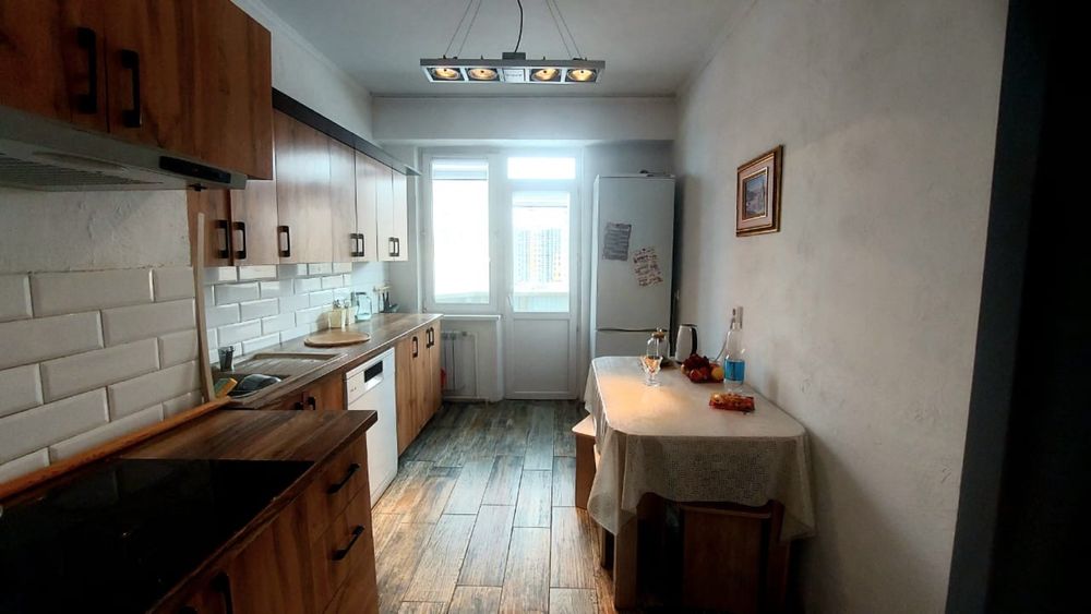 Сдам трех комнатную квартиру на кшт