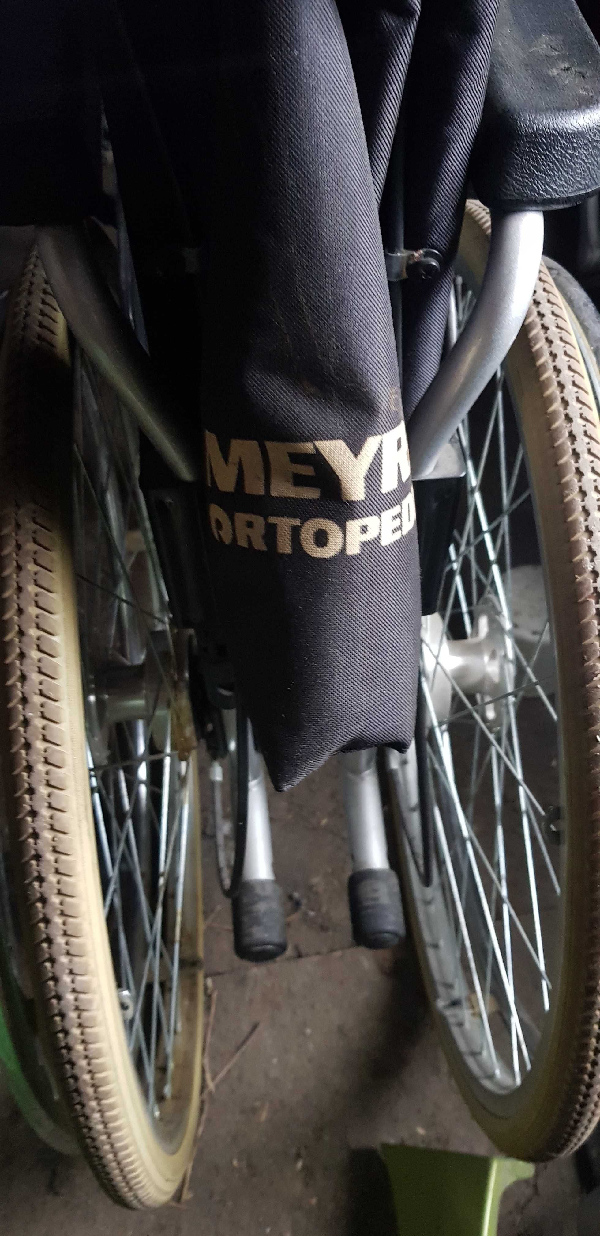 Продам инвалидную коляску немецкого производства