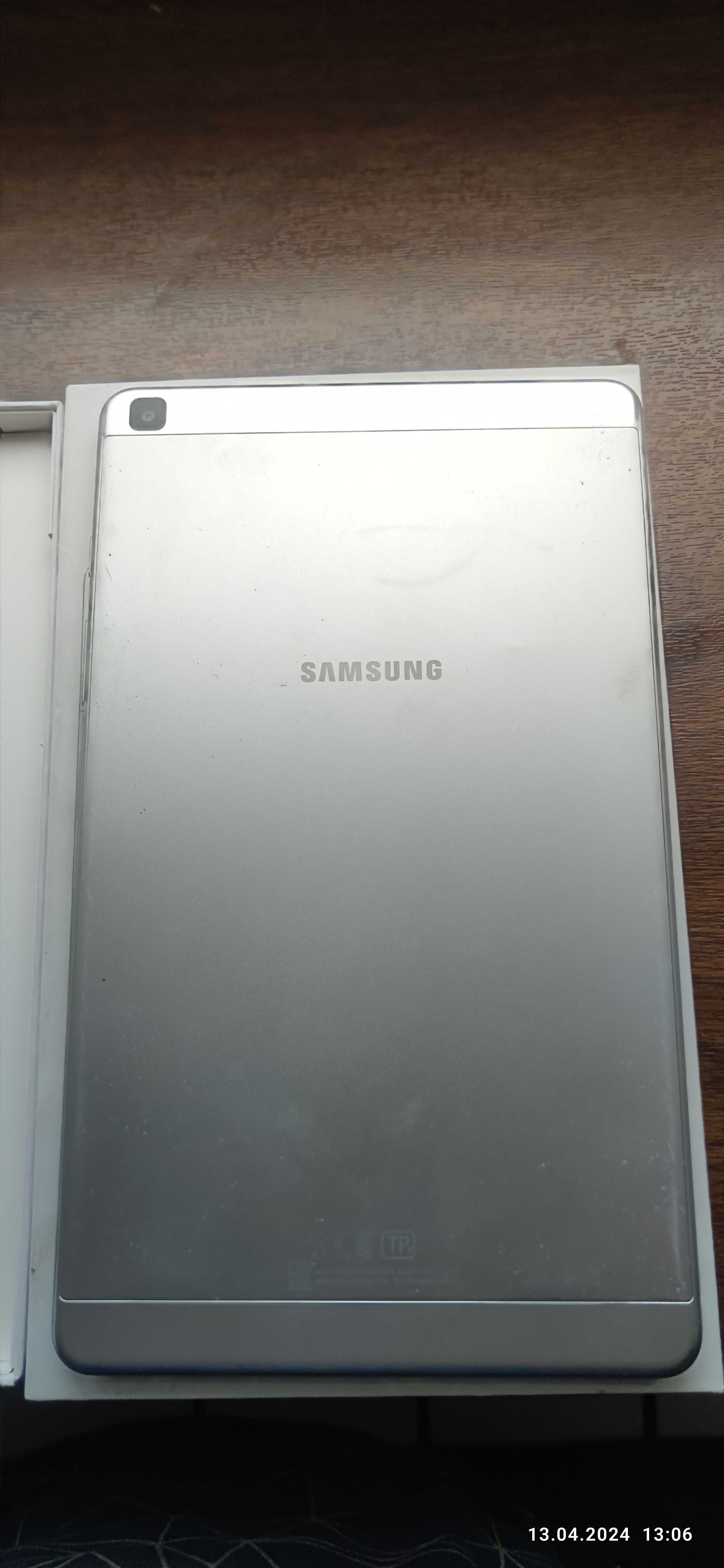 Планшет Samsung tab a 8 в хорошем состоянии