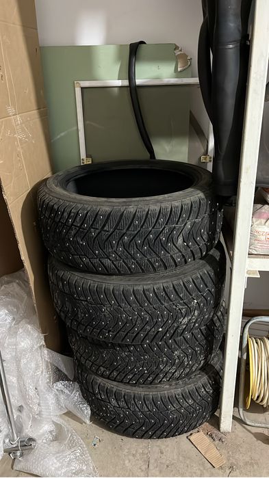 Продаются шины Yokohama R17 Iceguard