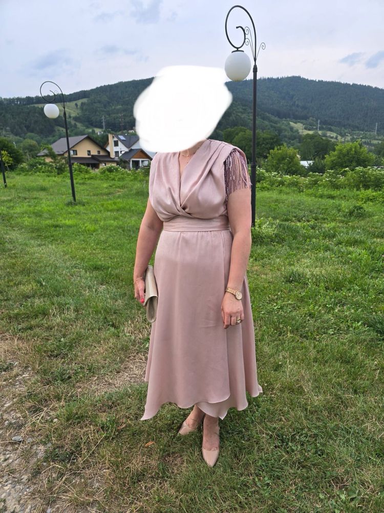 Rochie seara, Mizar