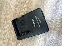 Зарядное устройство Fujifilm BC-W126