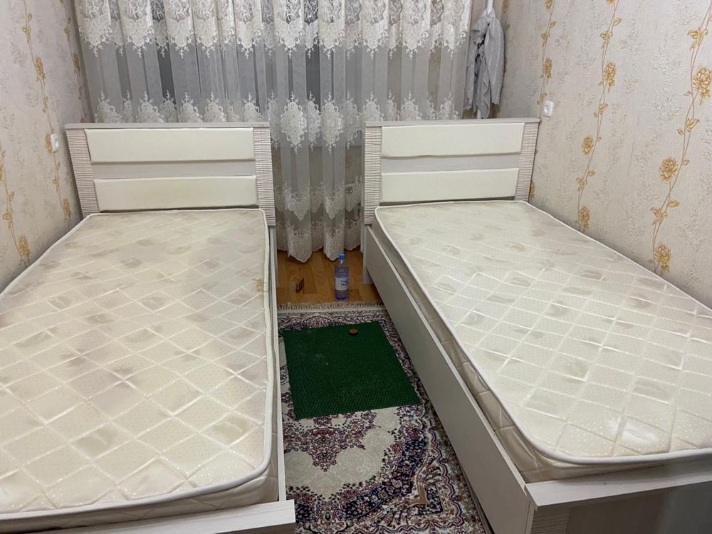 Кровать в отличном состояний