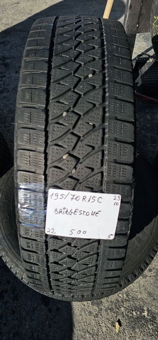 195 70 R 15 C Bridgestone iarna