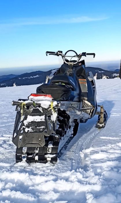 Snowmobil Polaris PRO RMK 800