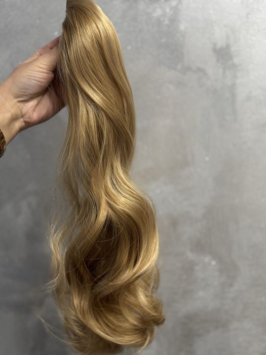 Синтетична опашка за коса