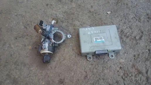 Мицубиши Паджеро 2.5ТДИ / Padjero 2.5TDI компютър/ контактен ключ