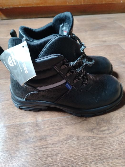 Ботинки рабочие новый
