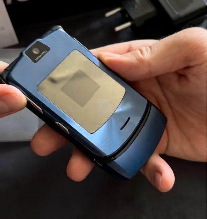 Моторолла V3i