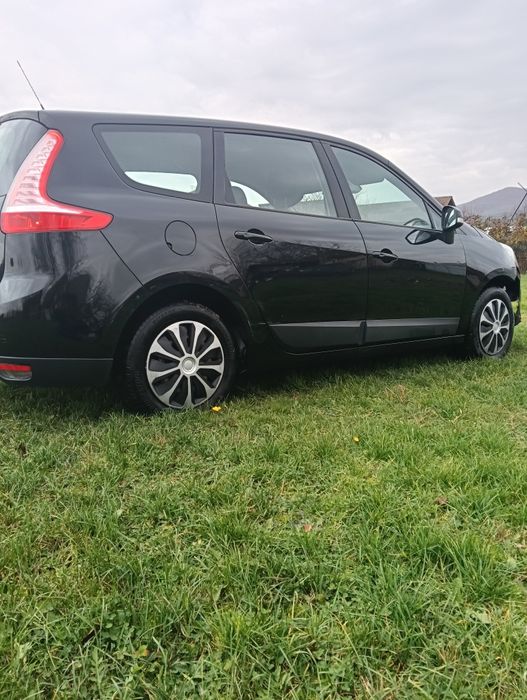 Renault grand scenic  3 an 2012 mot1,5 deci 81 kw