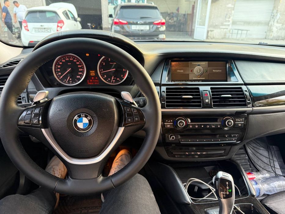 BMW X 6M 2008 y 4.4 Tvin turbina