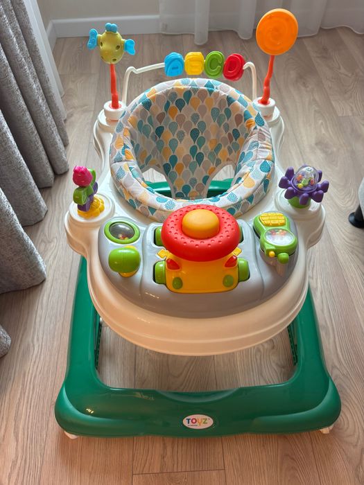 Проходилка Caretero Stepp