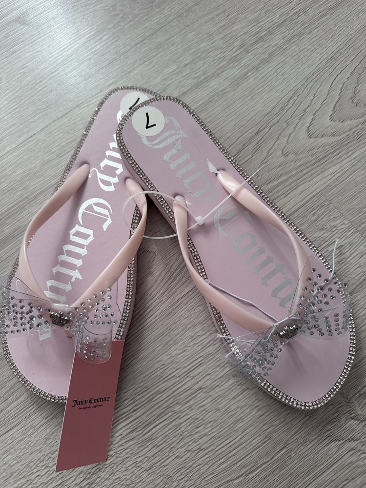 Vand slapi Juicy Couture