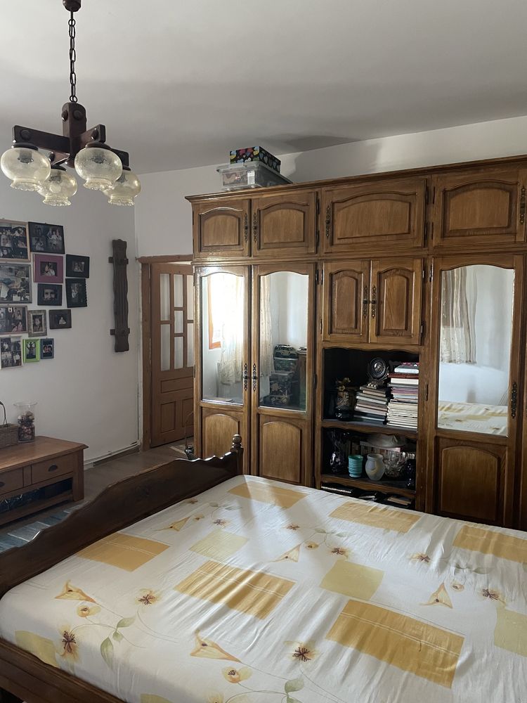 Proprietar vand casa si afacere pensiune