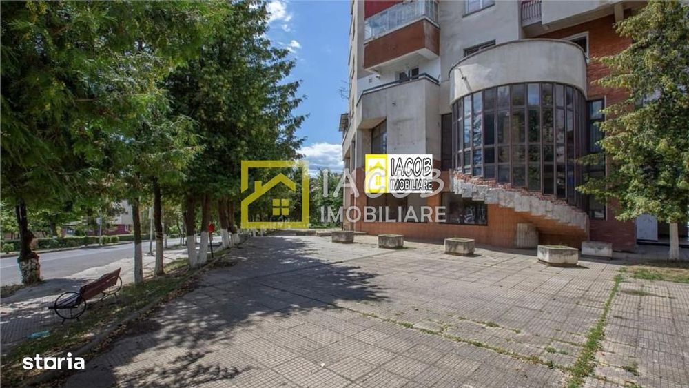 Spatiu comercial P+1, Buhusi, central, jud Bacau