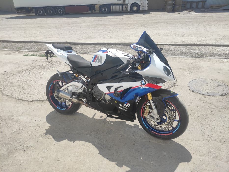Продаю BMW S1000RR