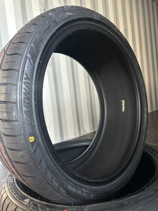 Нови Летни Гуми BEARWAY BW118 255/35R19 96W XL Нов DOT