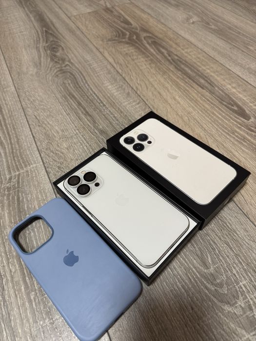 Vand iPhone 13 Pro - 94% Baterie - CA NOU