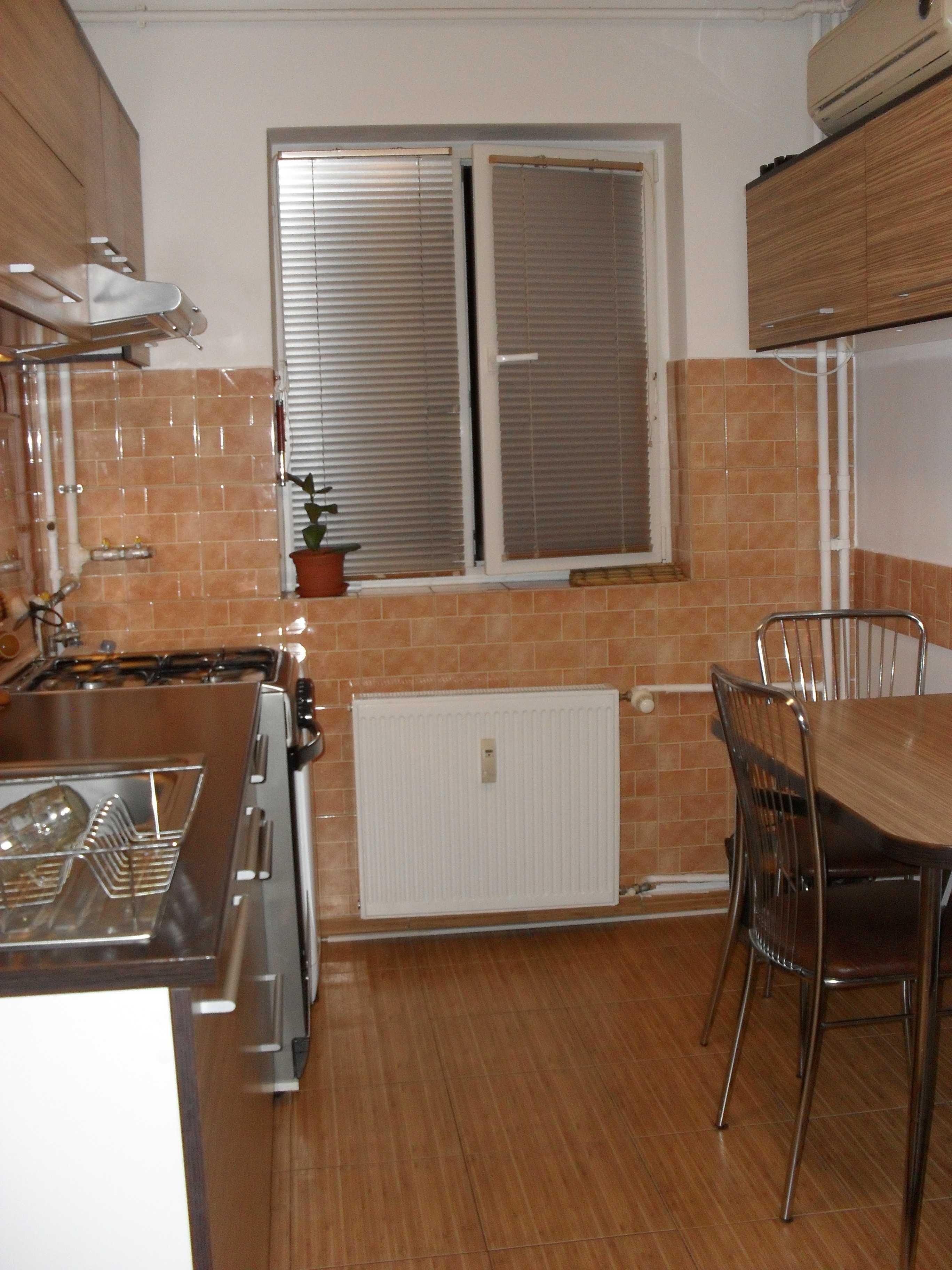 Inchiriere apartament 2 camere Ploiesti Vest