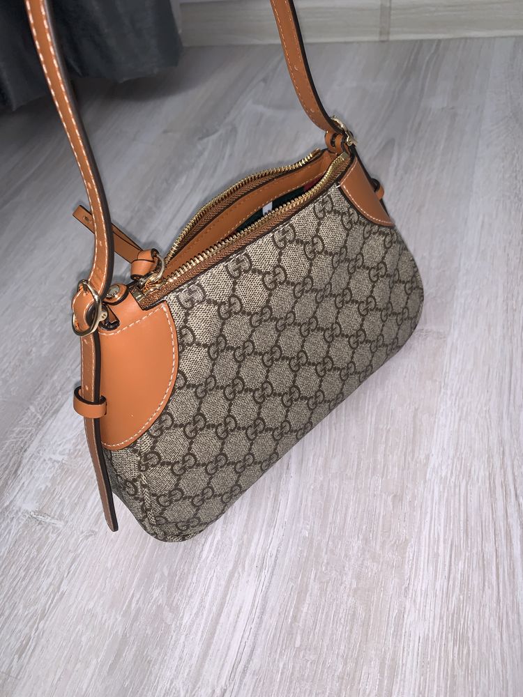 Чисто нова чанта Gucci 100% ОРИГИНАЛ Намаление до края на деня!