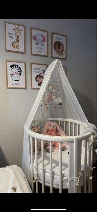 Patut Stokke Sleepi Mini (cu accesorii complete)