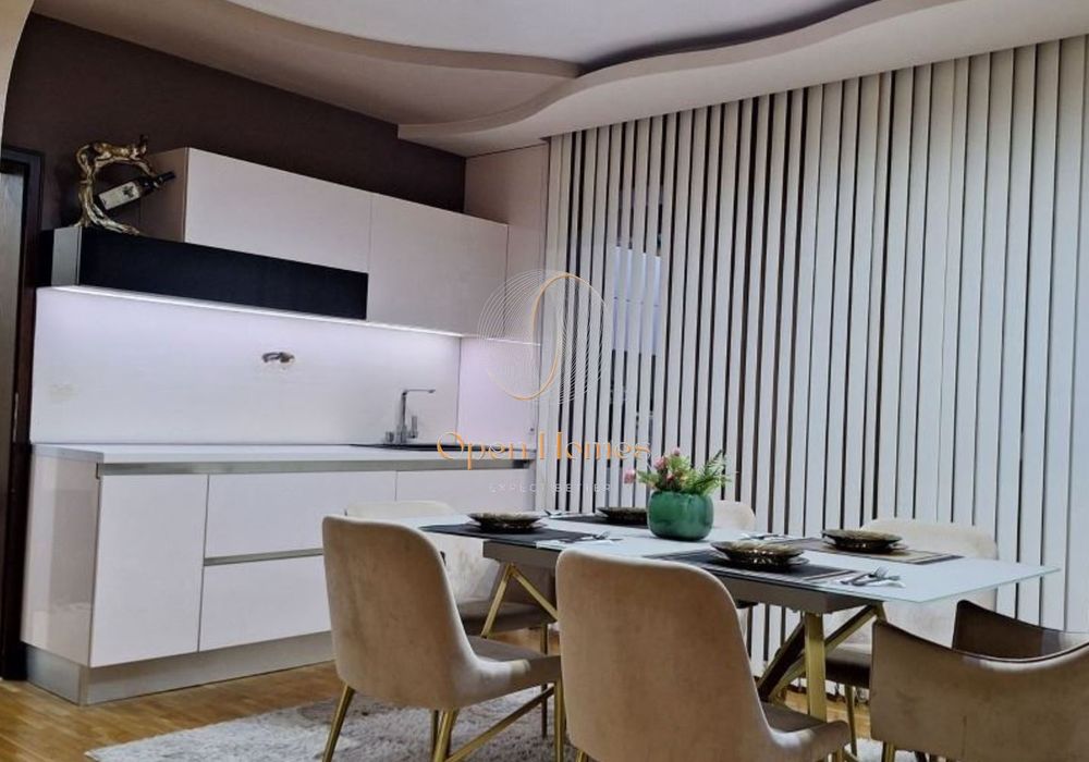 Продава се Четиристаен апартамент в Пловдив, Гагарин - 93 кв.м за 1818 €/кв.м - Снимка #2