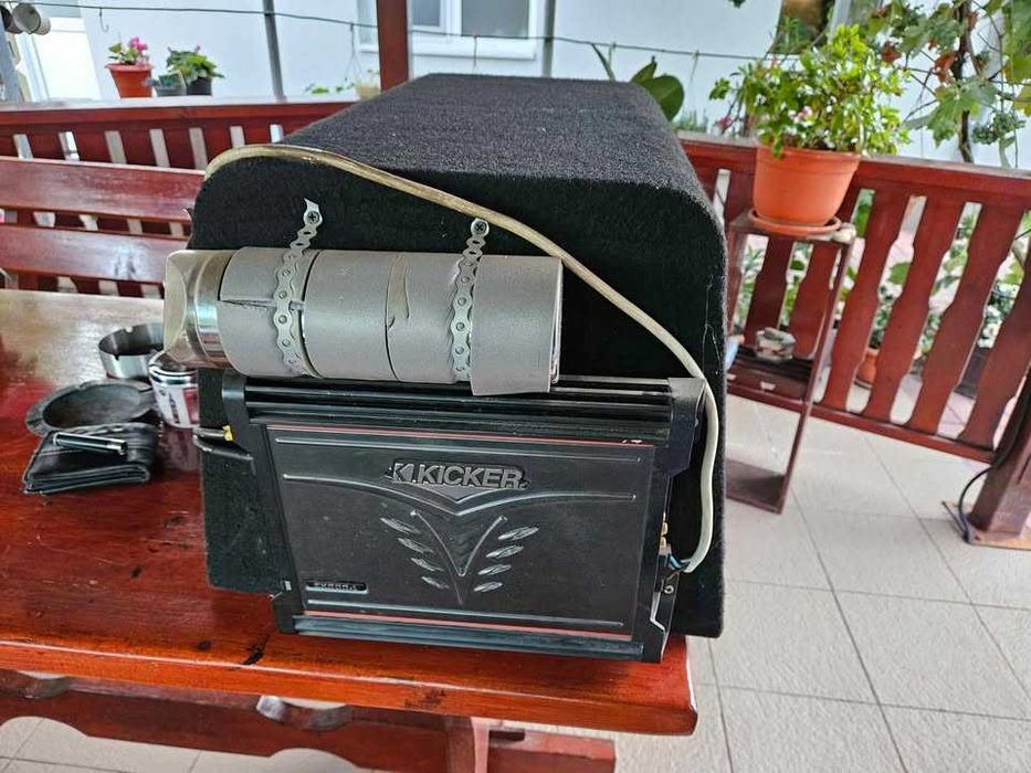 Bass auto JBL CB 300 E