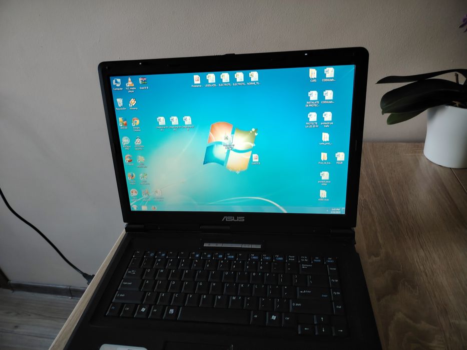 Asus pro 59 l series