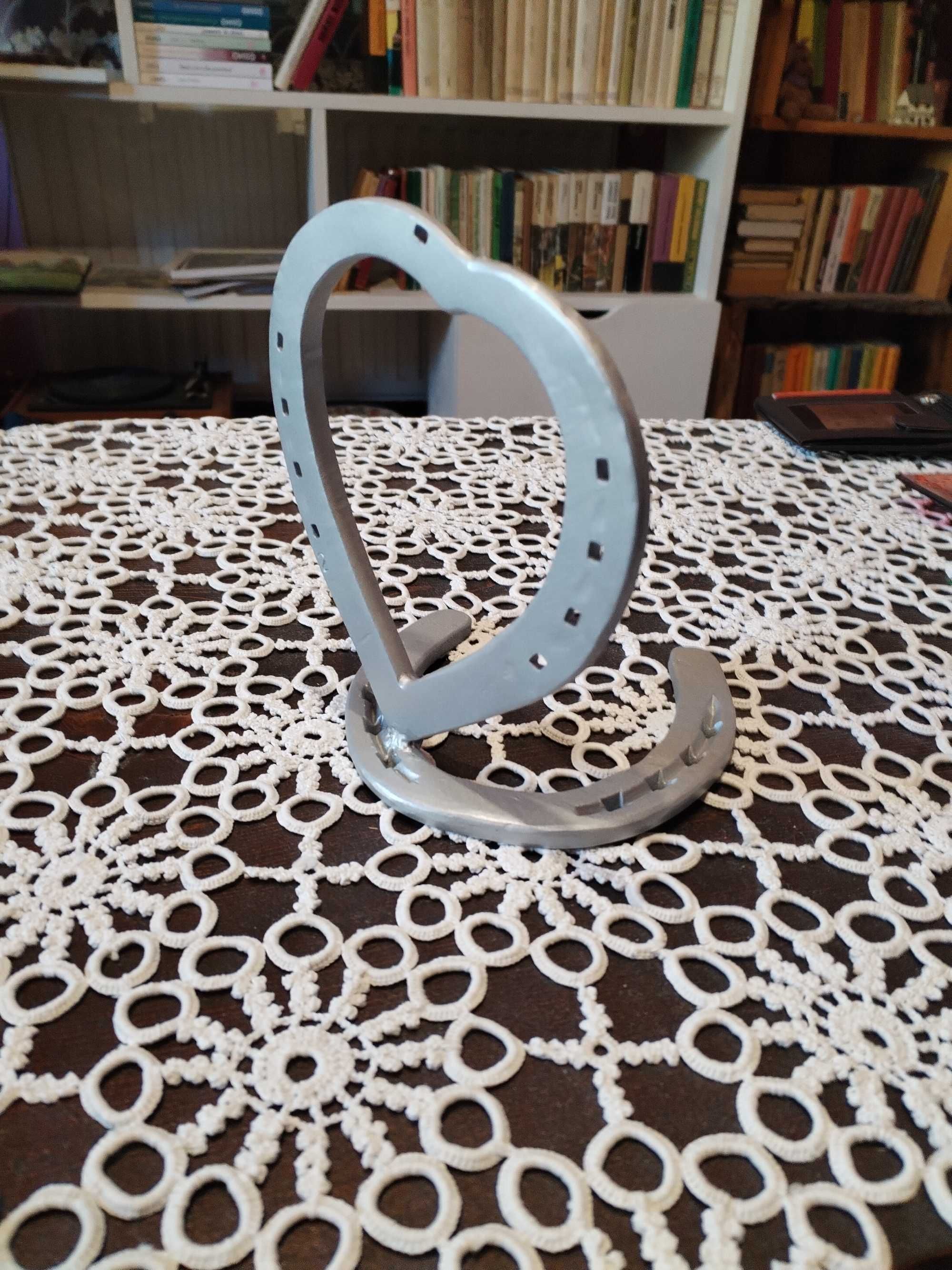 Ornament potcoava