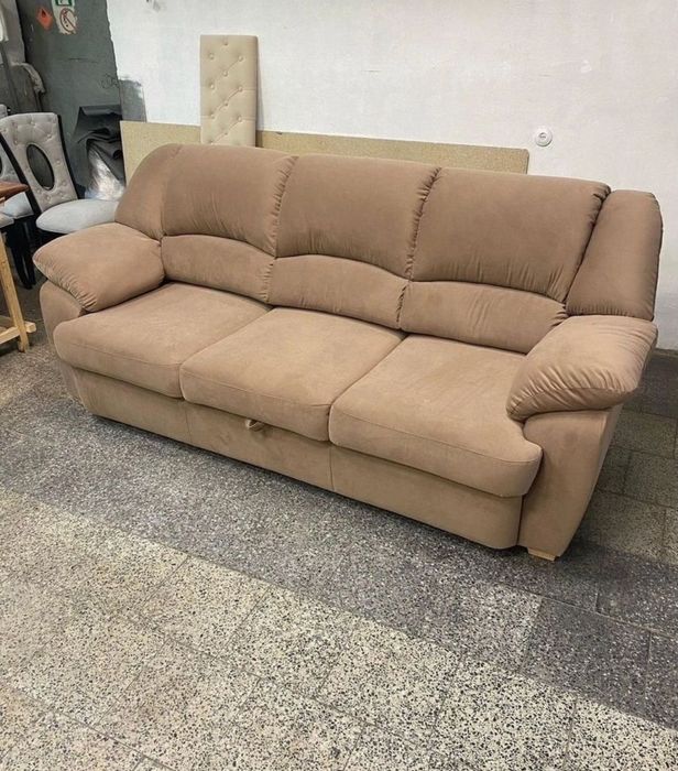 Перетяжка мебели