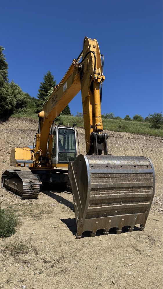 Excavator Liebherr 904
