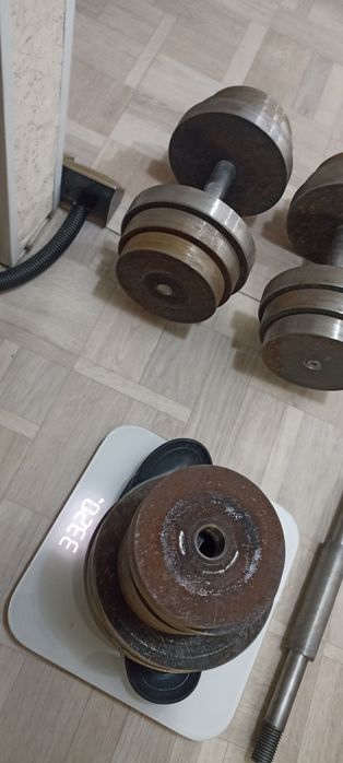 Гантели продам новые