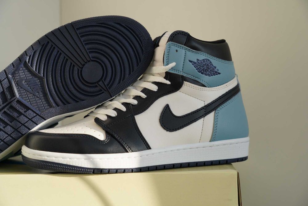 Adidași Jordan 1 OBSIDIAN - Toate Mărimile Disponibile, Cu Cutie