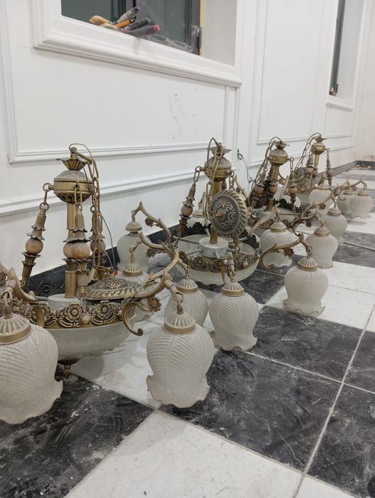 Люстра 5 шт б/у по 70 тыс