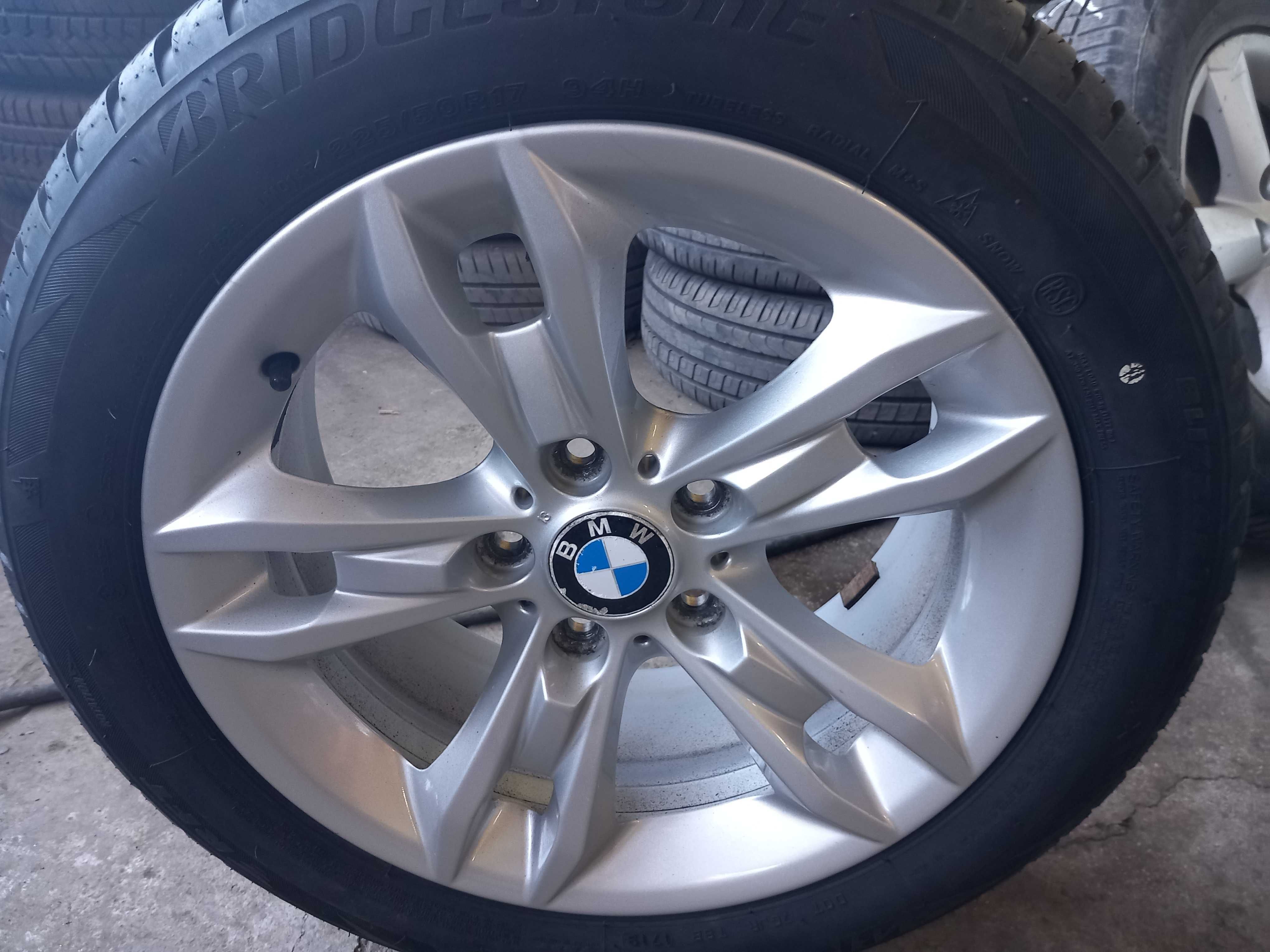 Oригинални джанти BMW X1/F48 X2/F39 - 17 цола +BRIDGESTONE 225/50 R17