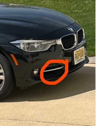 БМВ Ф30 Лайсна решетка BMW F30 320d 330d 335d решетка броня халоген
