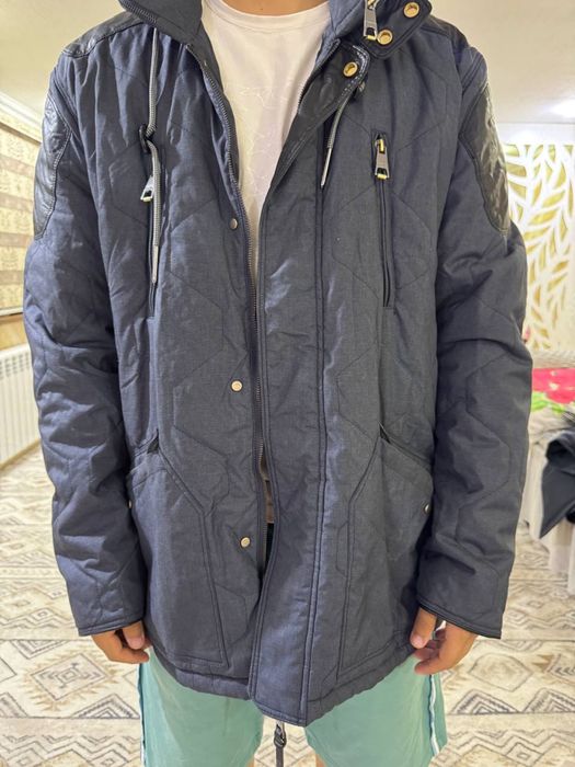 Erkaklar kurtkasi sotiladi