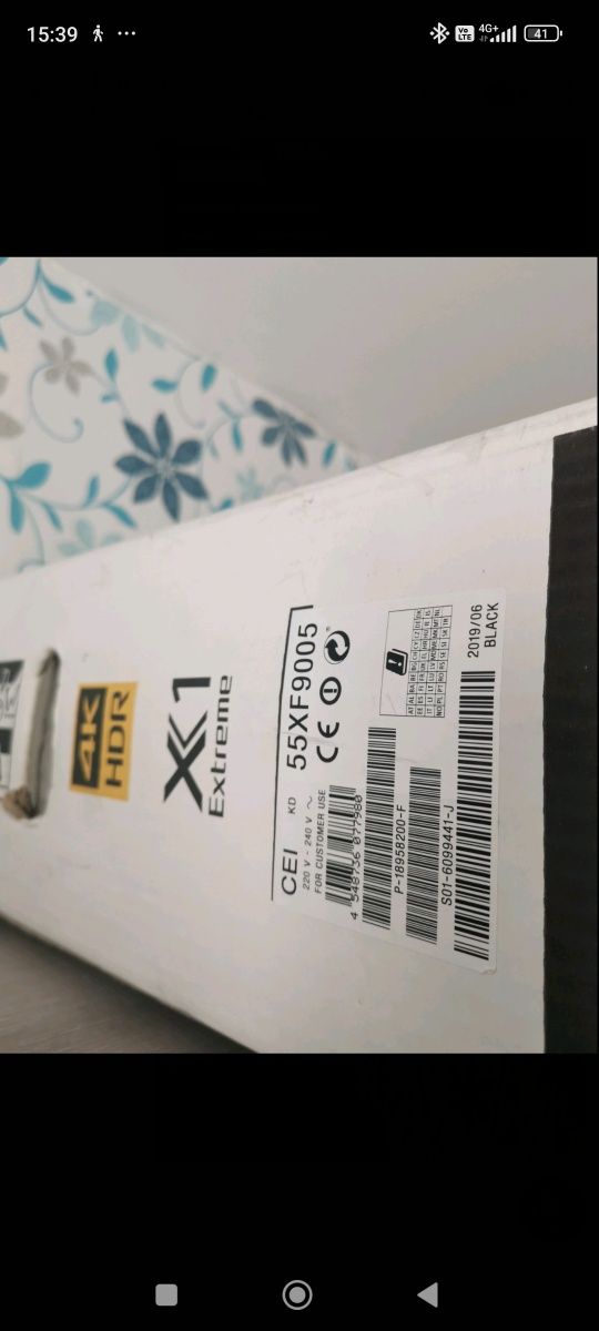 Продавам телевизор Sony 55 xf 9005