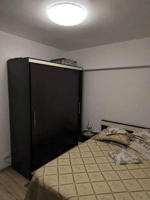 Vand apartament 2 camere Calarasi - zona 2 Moldoveni