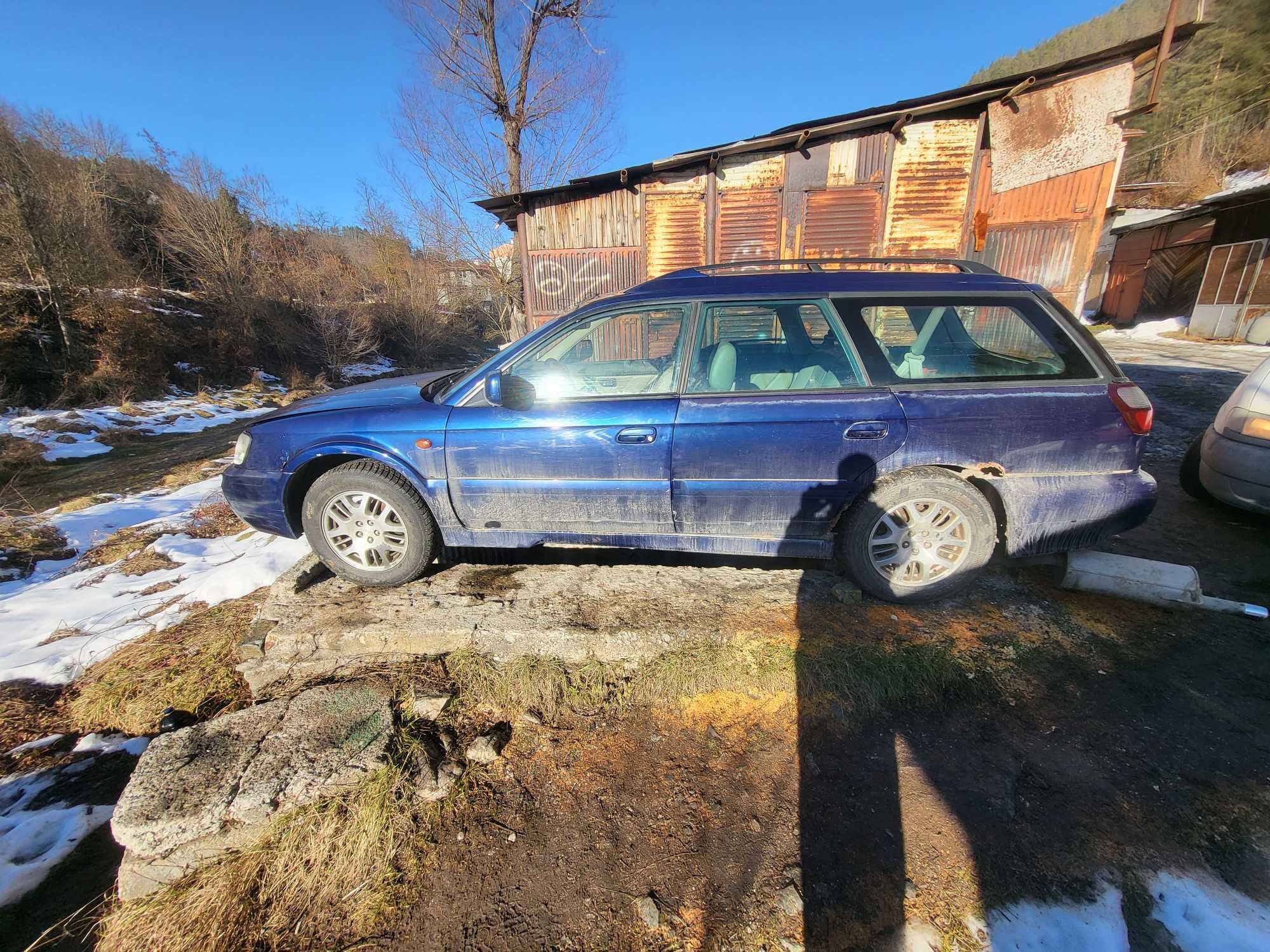 Subaru Outback 3.0 бензин,за части