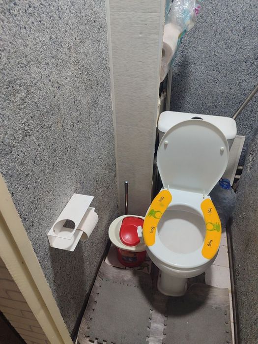 Эски Сергили 2/1/4 77серия 60 м² ремонтли уй сотилади.