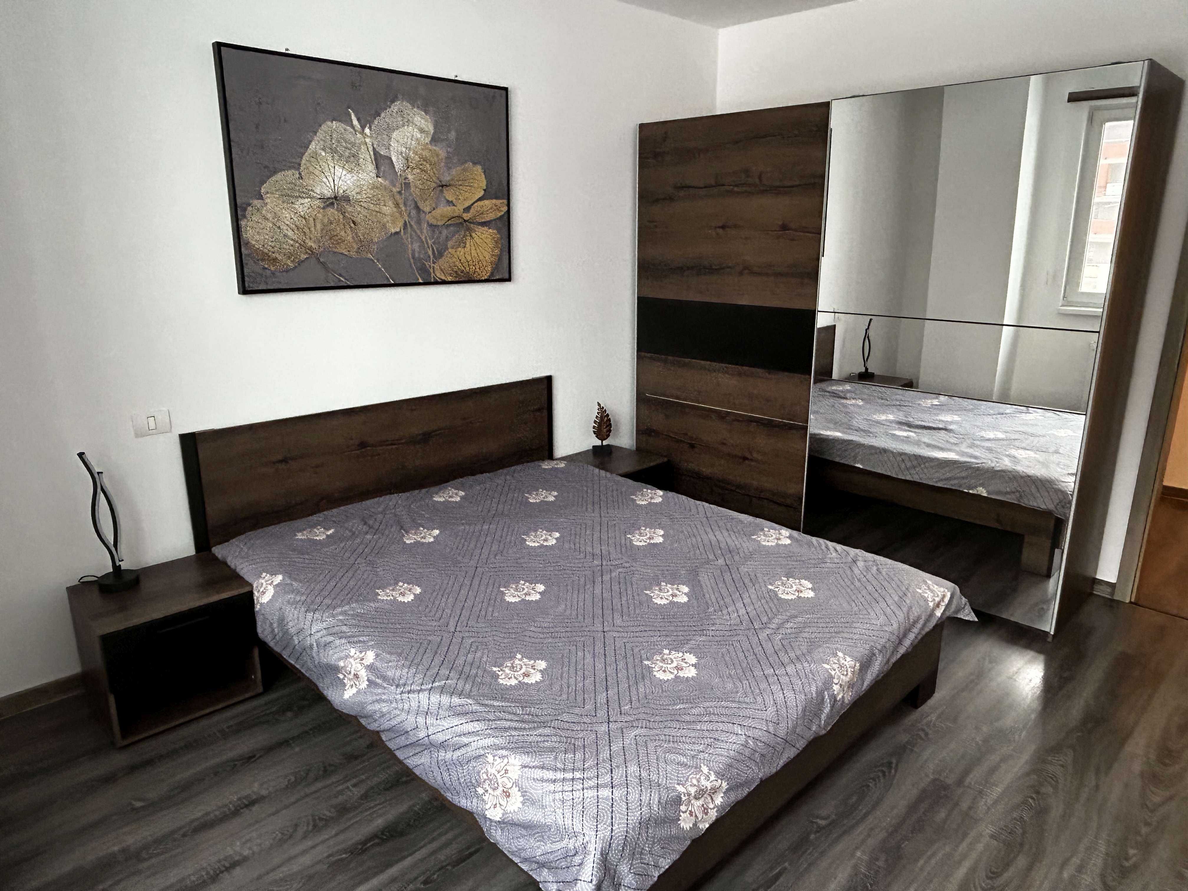 Apartament 2 camere, zona Aem-Soarelui