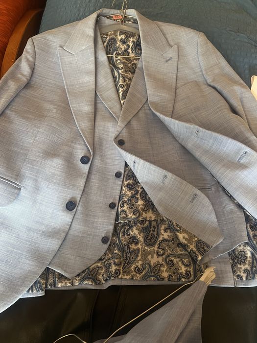 Vand costum bleumarin